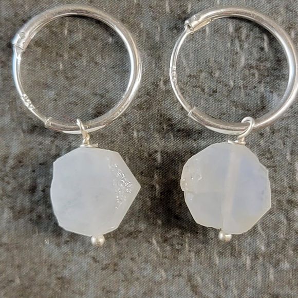 Vintage Jewelry - Native Rainbow Moonstone Gemstone Earrings Dainty Sterling Silver Boho Jewelry